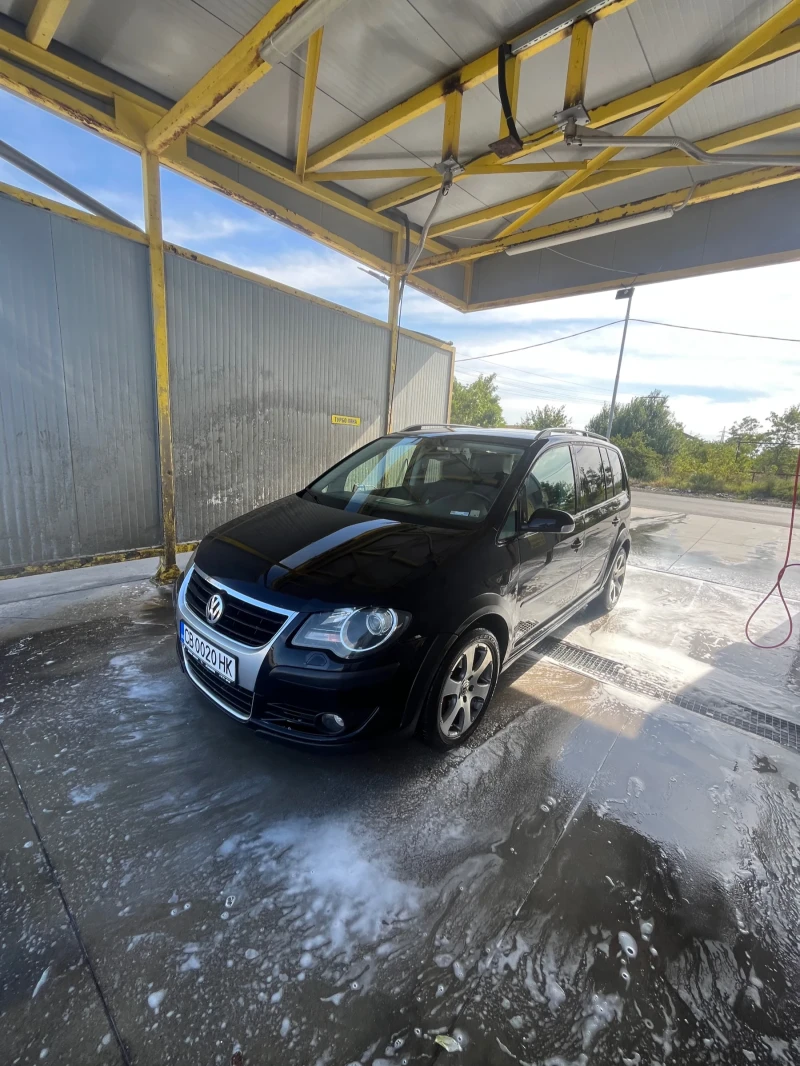 VW Touran Cross touran, снимка 4 - Автомобили и джипове - 52817489