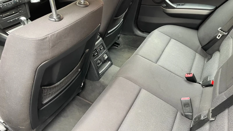 BMW 325 4x4 218 АГУ, снимка 3 - Автомобили и джипове - 53540926