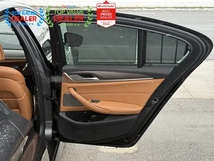 BMW 550 * xDrive * CARFAX * ���� �� �� | Mobile.bg � ����������� 15