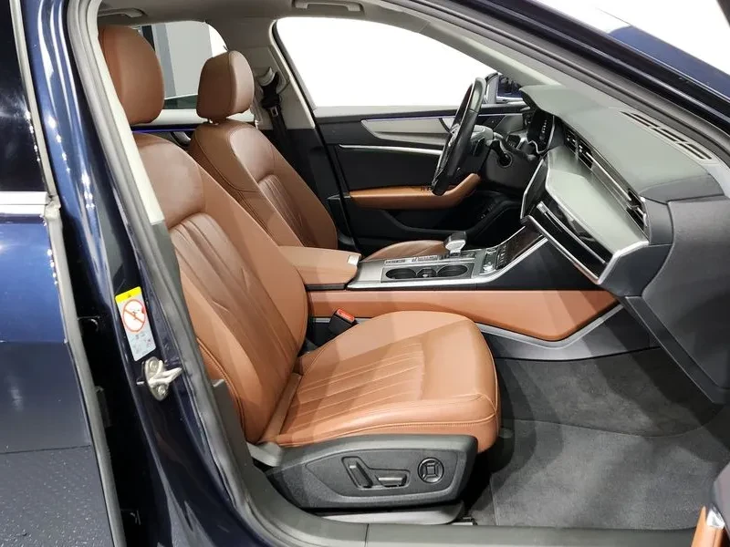 Audi A6 (C8) 45 Tfsi, снимка 11 - Автомобили и джипове - 54880793