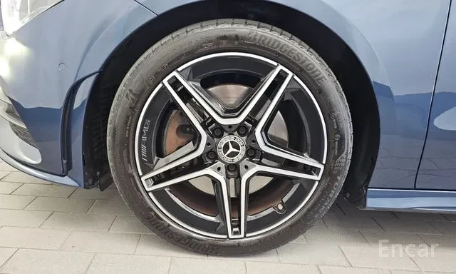 Mercedes-Benz CLA 250 4Matic* ���* ������* ����* ����� | Mobile.bg � ����������� 9