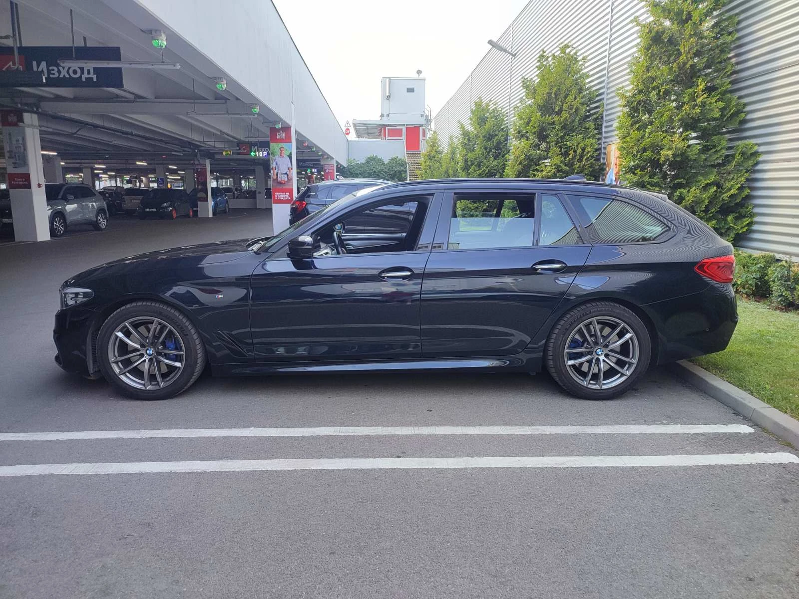 BMW 530 MSPORT+ RWD - изображение 5