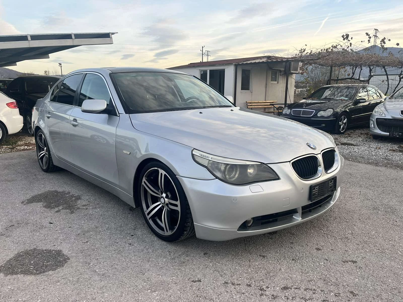 BMW 530 530 218kc Italia - изображение 3