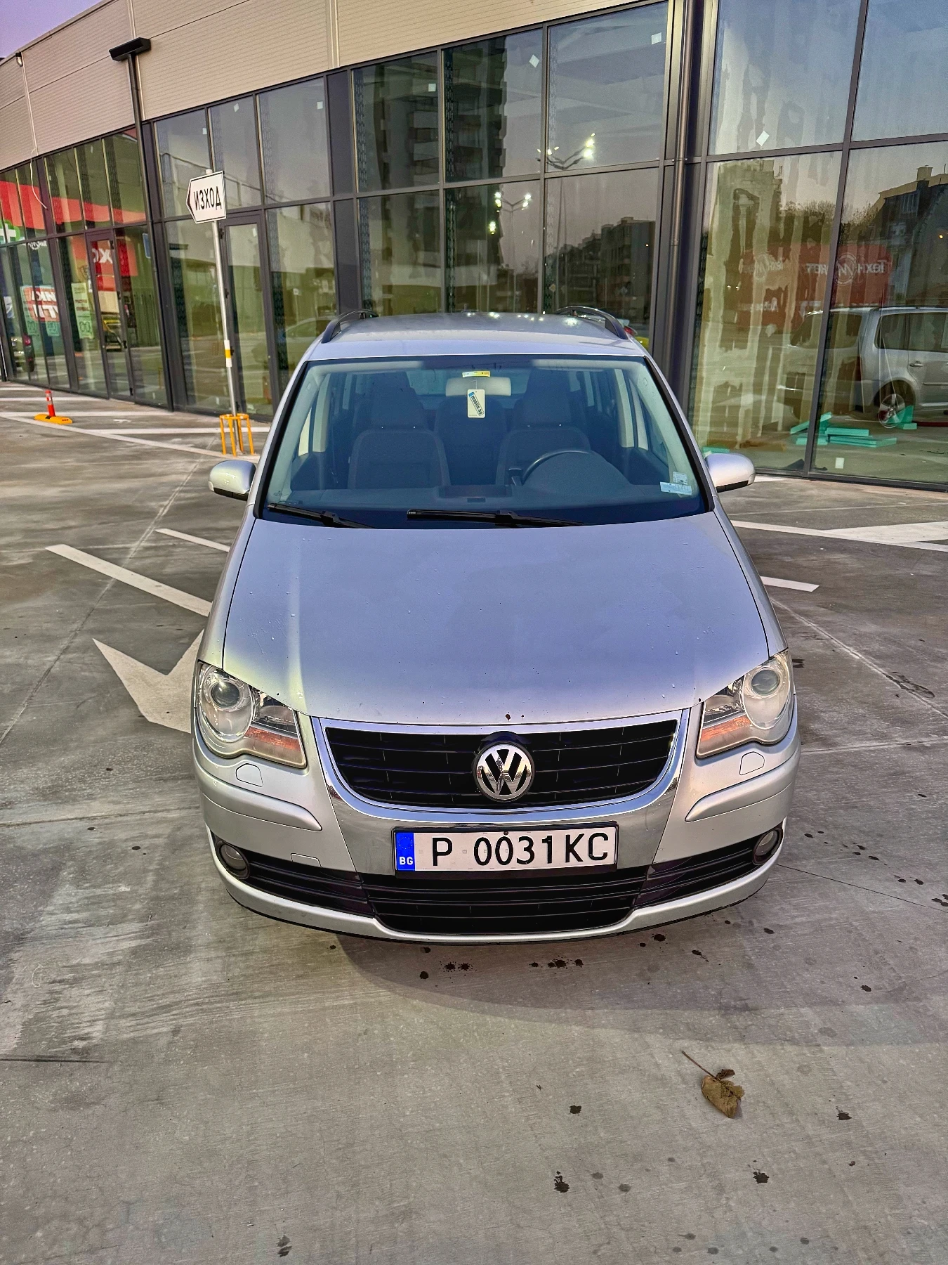 VW Touran 2.0 TDI - изображение 2