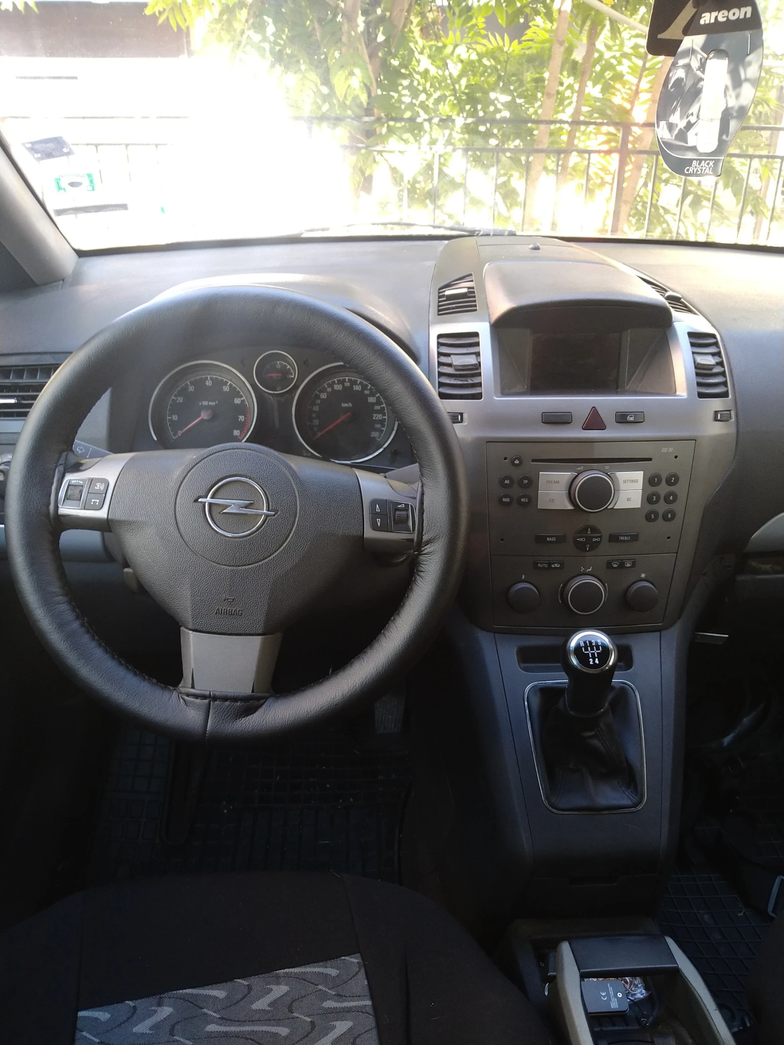 Opel Zafira 1.8 - изображение 5