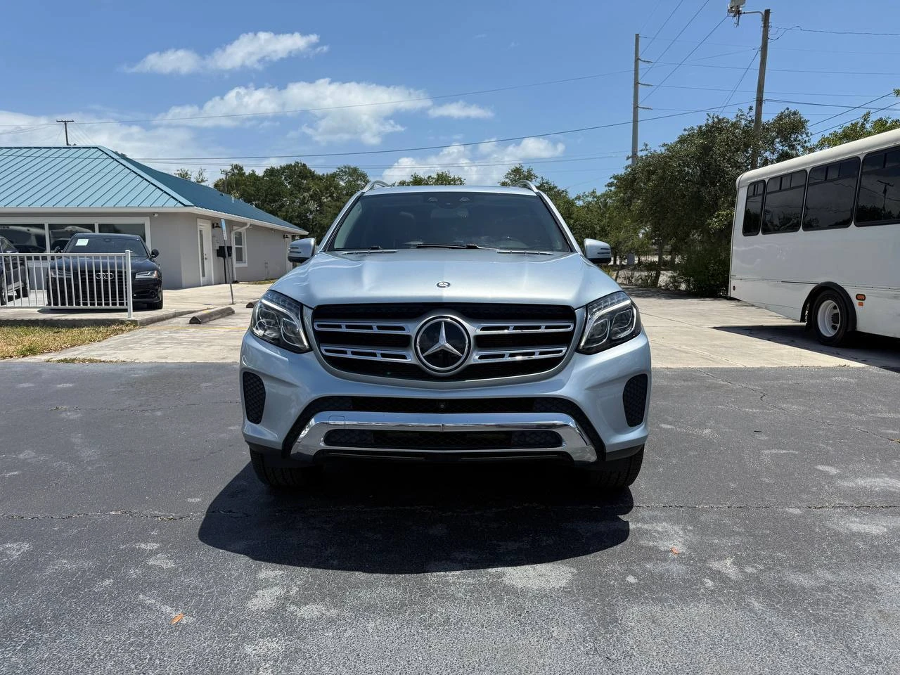 Mercedes-Benz GLS 450 4MATIC* Burmester* Lane Keep* Maсаж* Дистроник* Об - изображение 2