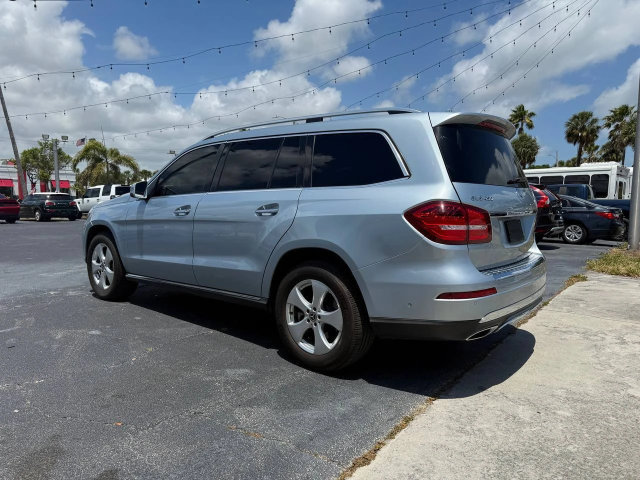 Mercedes-Benz GLS 450 4MATIC* Burmester* Lane Keep* Maсаж* Дистроник* Об - изображение 5