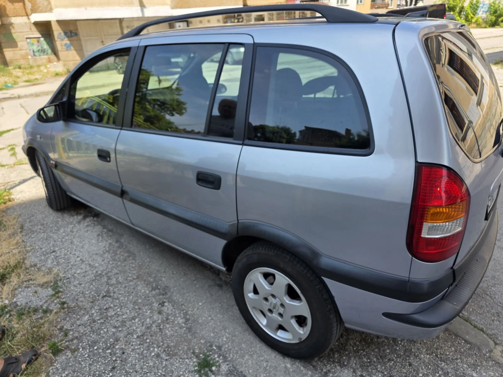 Opel Zafira  - изображение 5
