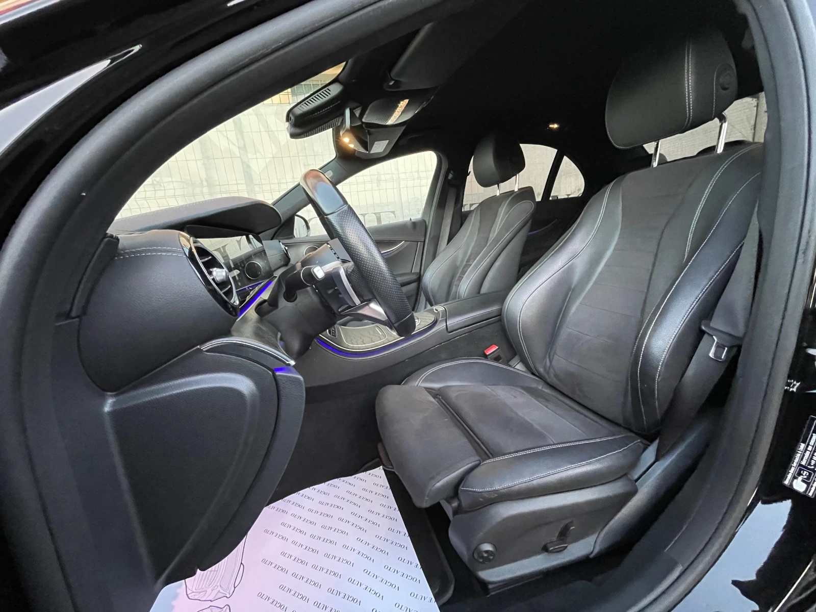 Mercedes-Benz E 220 4Matic* AMG* NIGHT* BLIND* ГАРАНЦИЯ*  | Mobile.bg — изображение 13