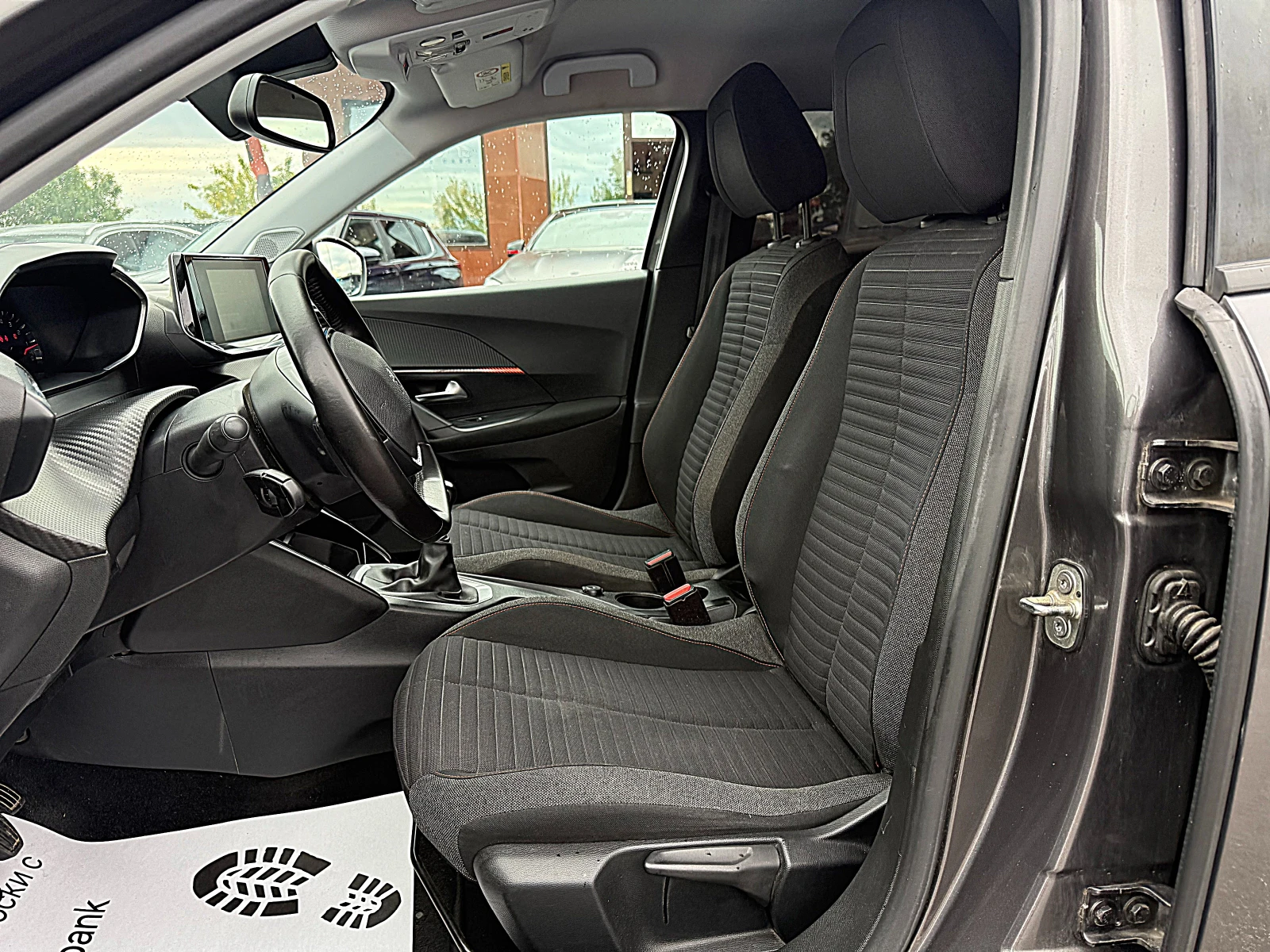 Peugeot 2008 .5 Blue-HDi Active-Led-Xenon-Navi-!!! - изображение 9