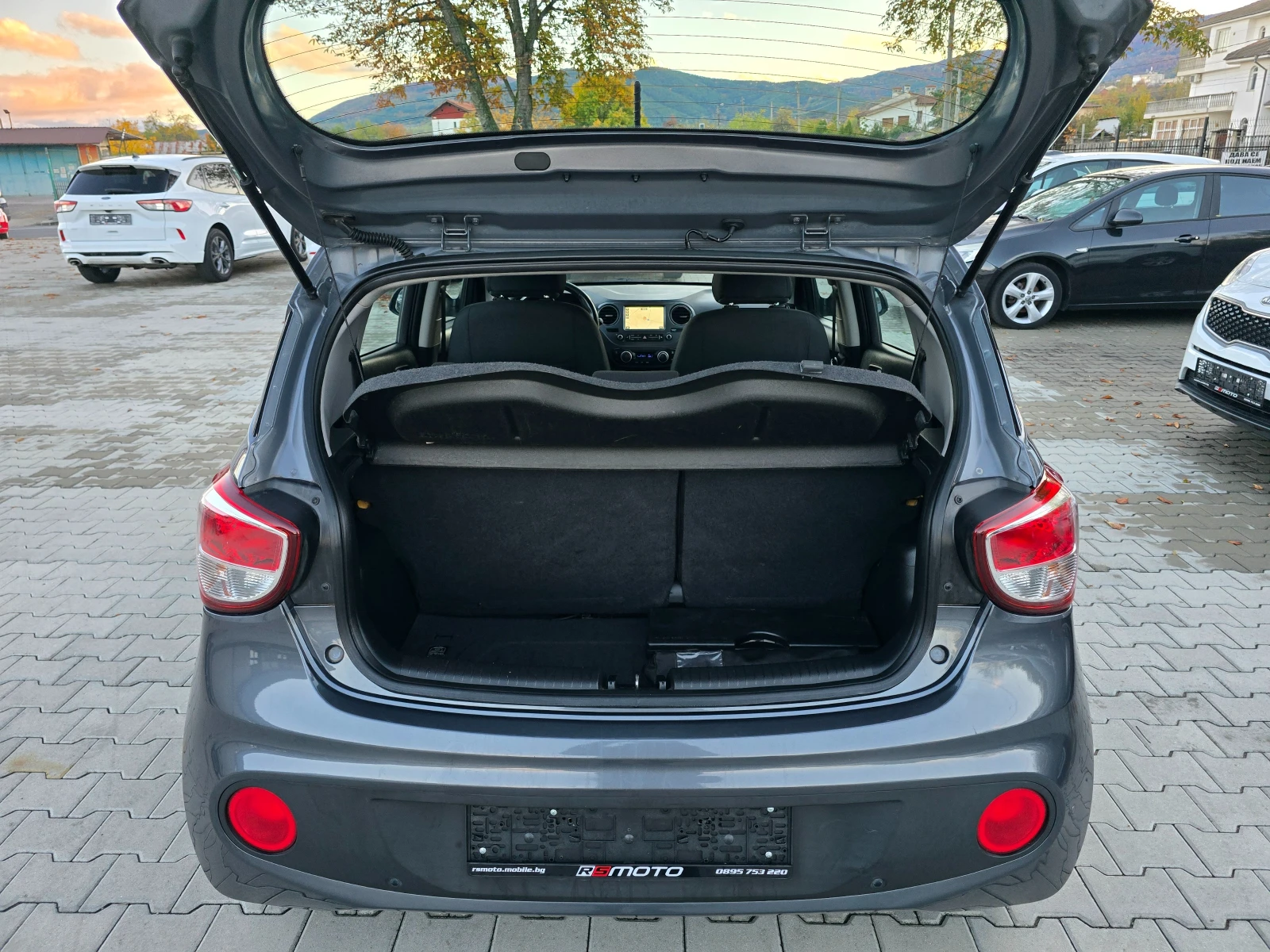 Hyundai I10 1.0i, Евро 6, Нави, 2017г. | Mobile.bg — изображение 14