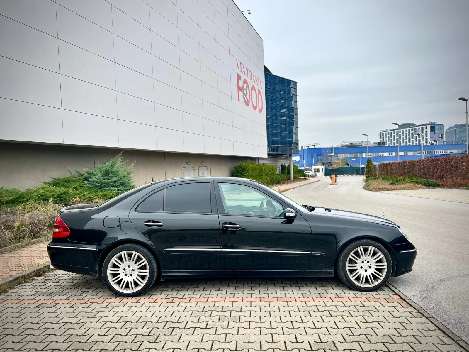 Mercedes-Benz E 320 CDI-FULL-  | Mobile.bg   5