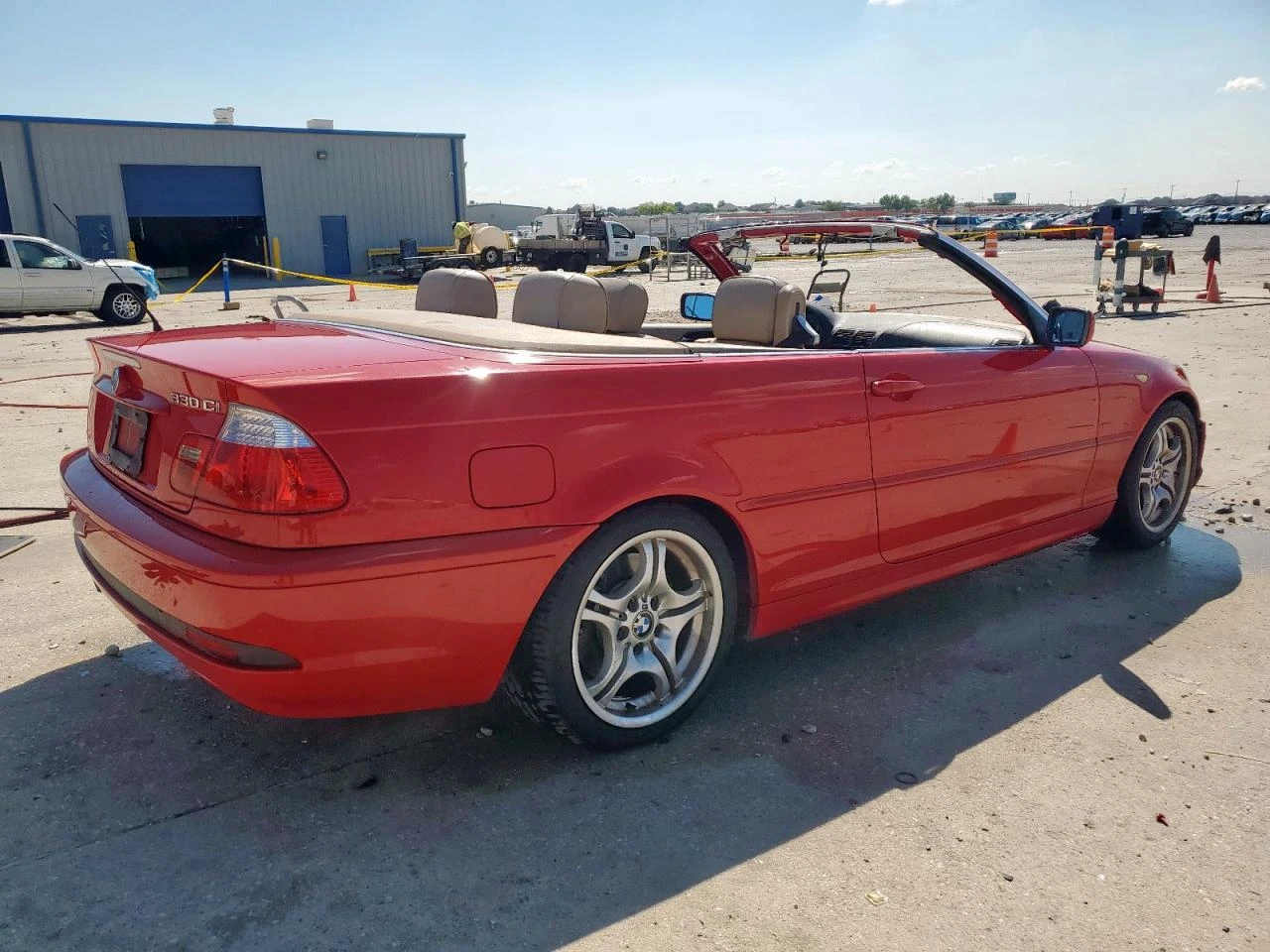 BMW 330 2004 BMW 330 CI - изображение 4