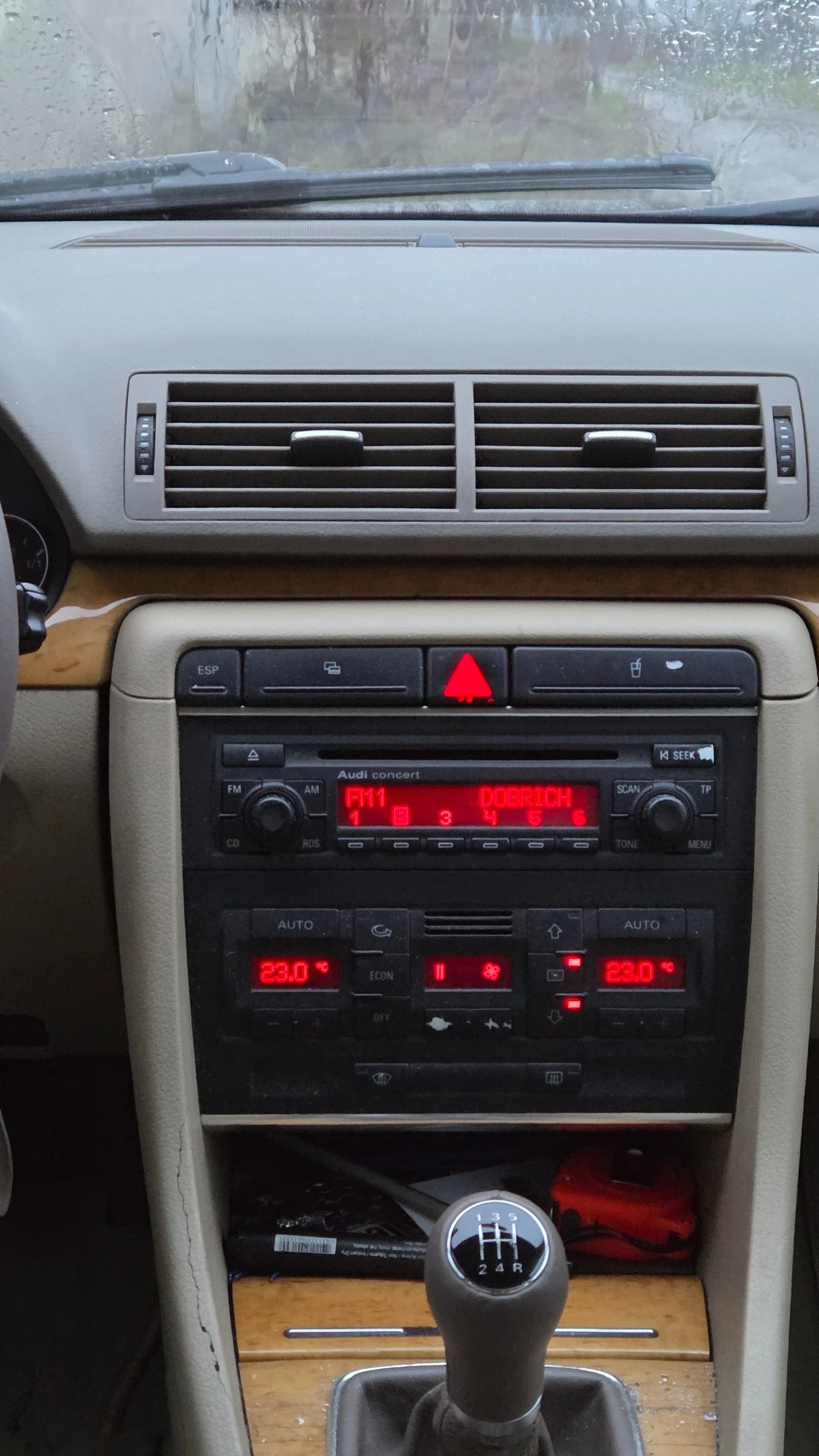 Audi A4 1.9tdi, снимка 13 - Автомобили и джипове - 53048503