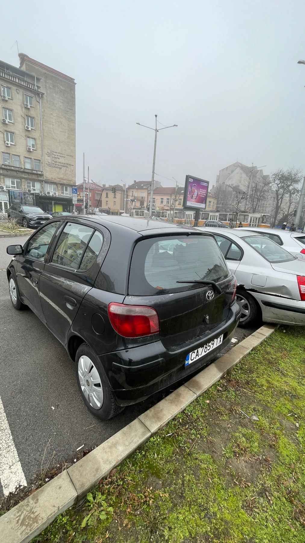 Toyota Yaris  - изображение 3