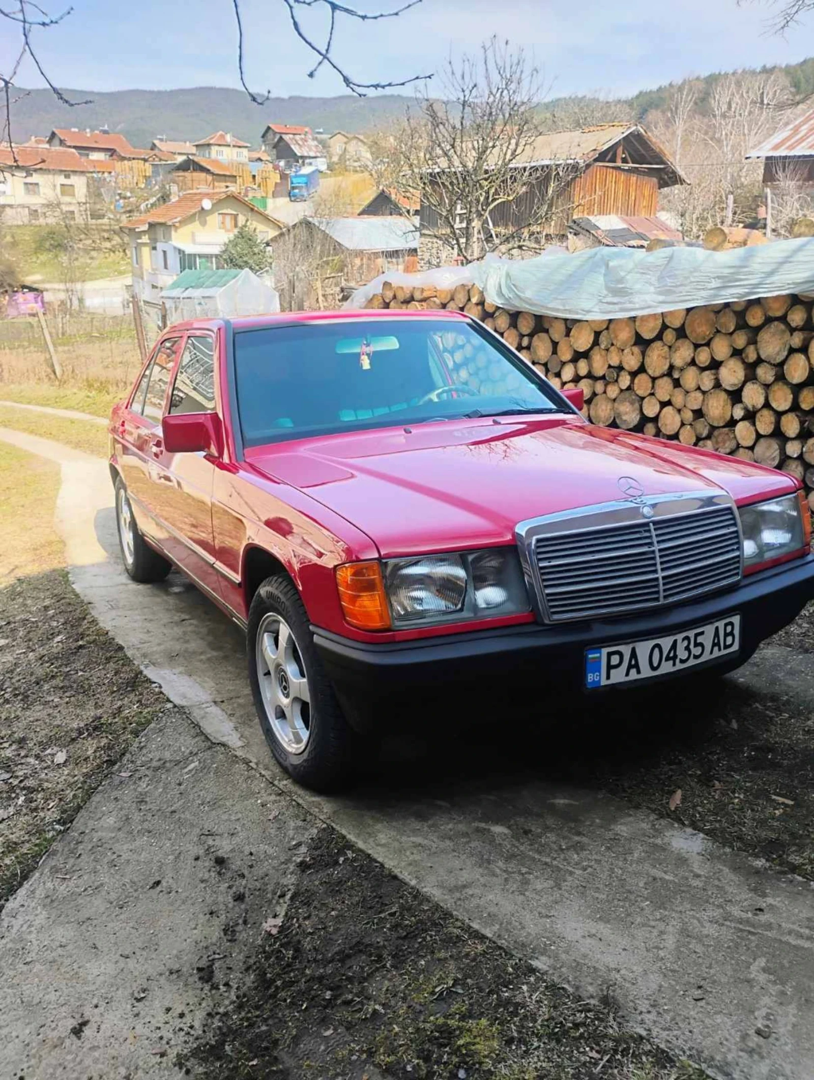 Mercedes-Benz 190 2.0d 78hp, снимка 3 - Автомобили и джипове - 53371238