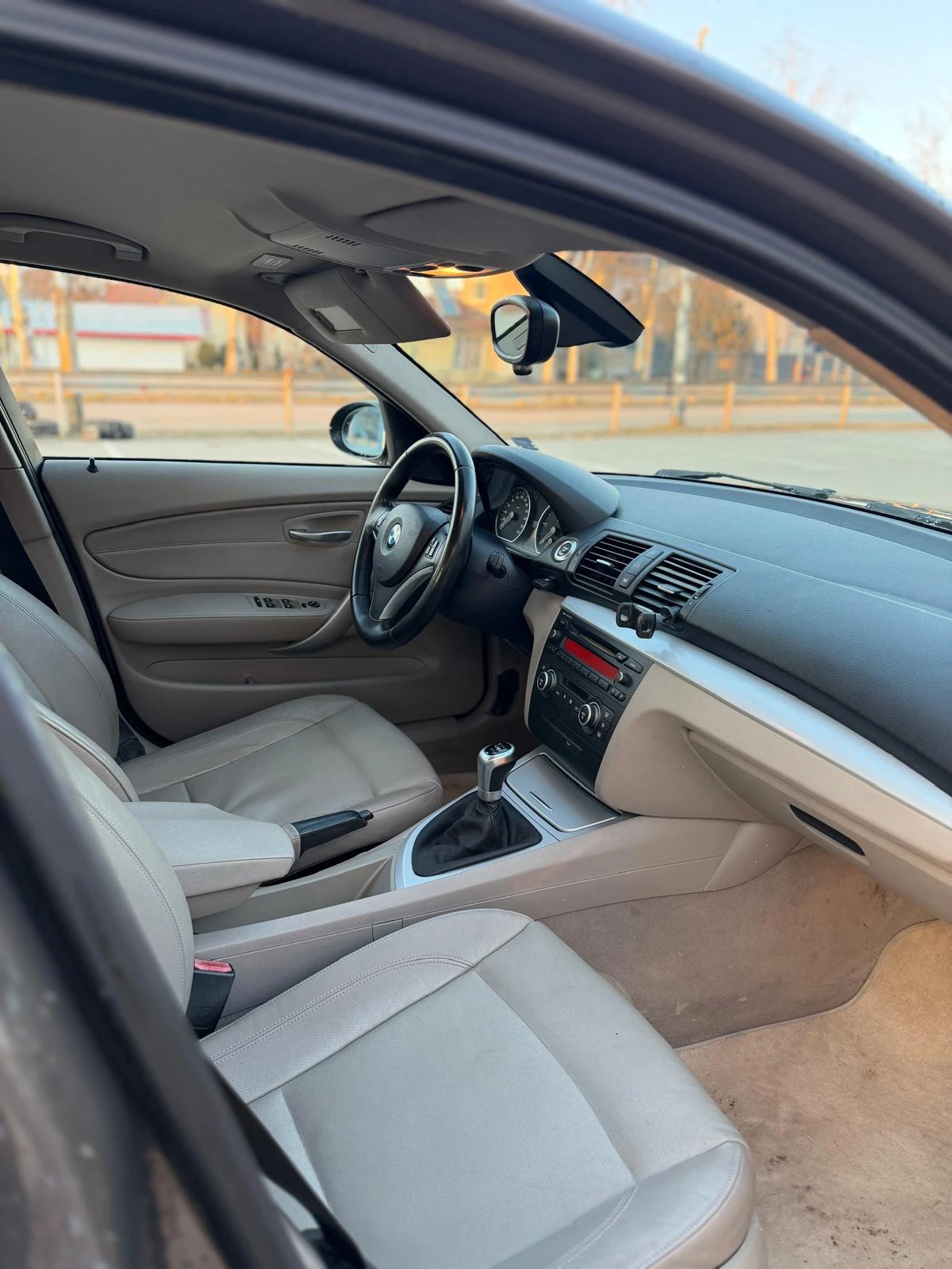 BMW 118 BMW 118D 143 к.с.   Климатик   Старт/Стоп  , снимка 10 - Автомобили и джипове - 53650394