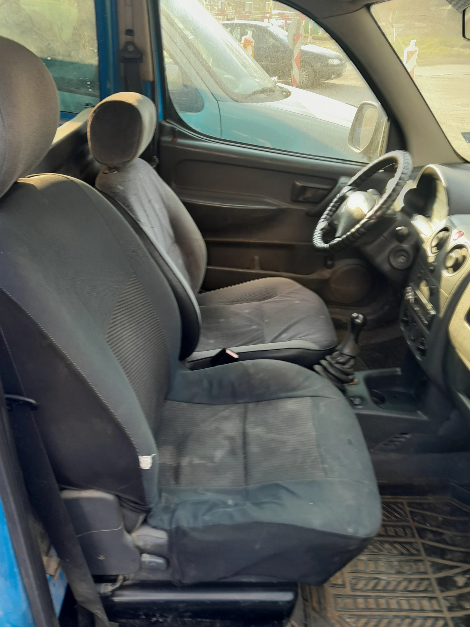 Citroen Berlingo 1.4 БЕНЗИН - ГАЗ, снимка 8 - Автомобили и джипове - 53890708