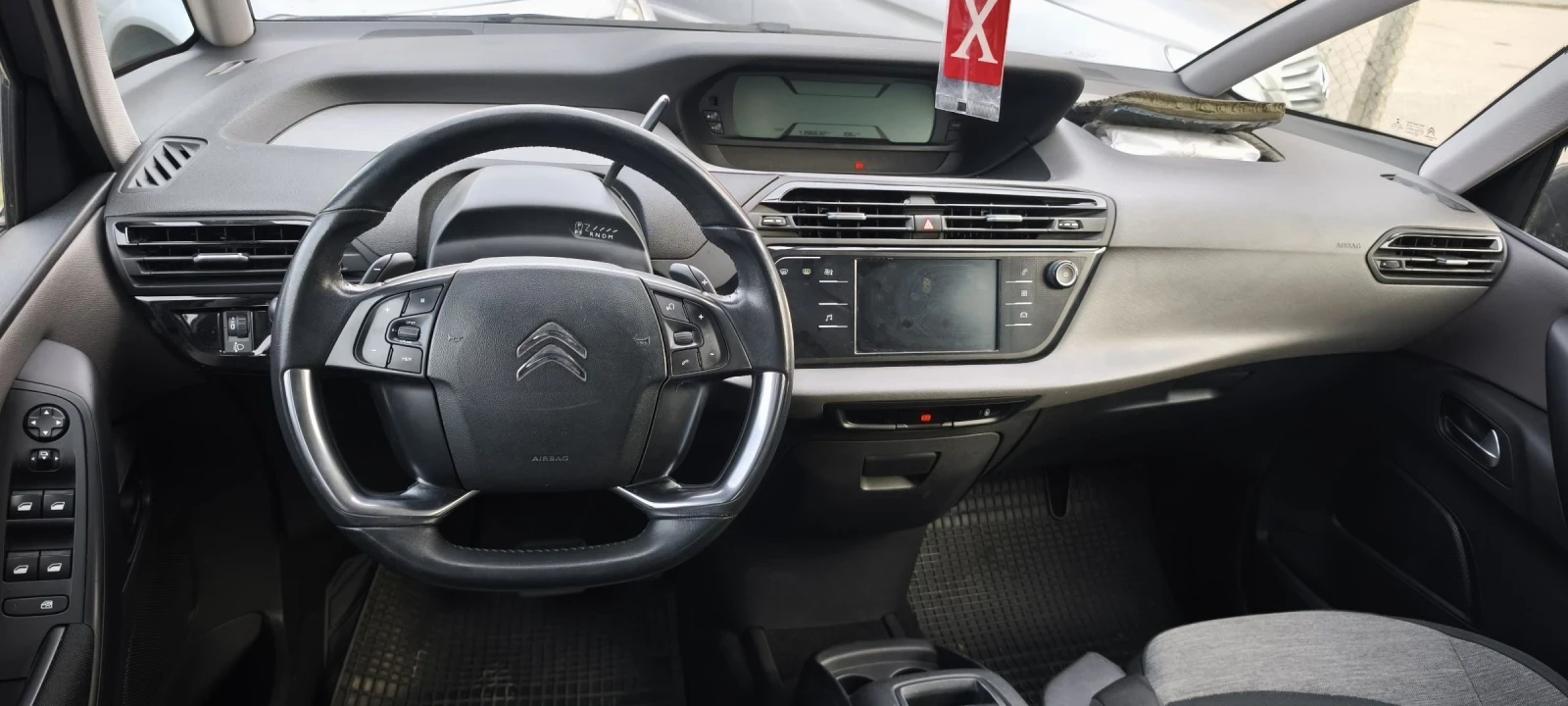 Citroen C4 Picasso Автомат 7скорости1.5HDI.130кс евро 6, снимка 12 - Автомобили и джипове - 53922539