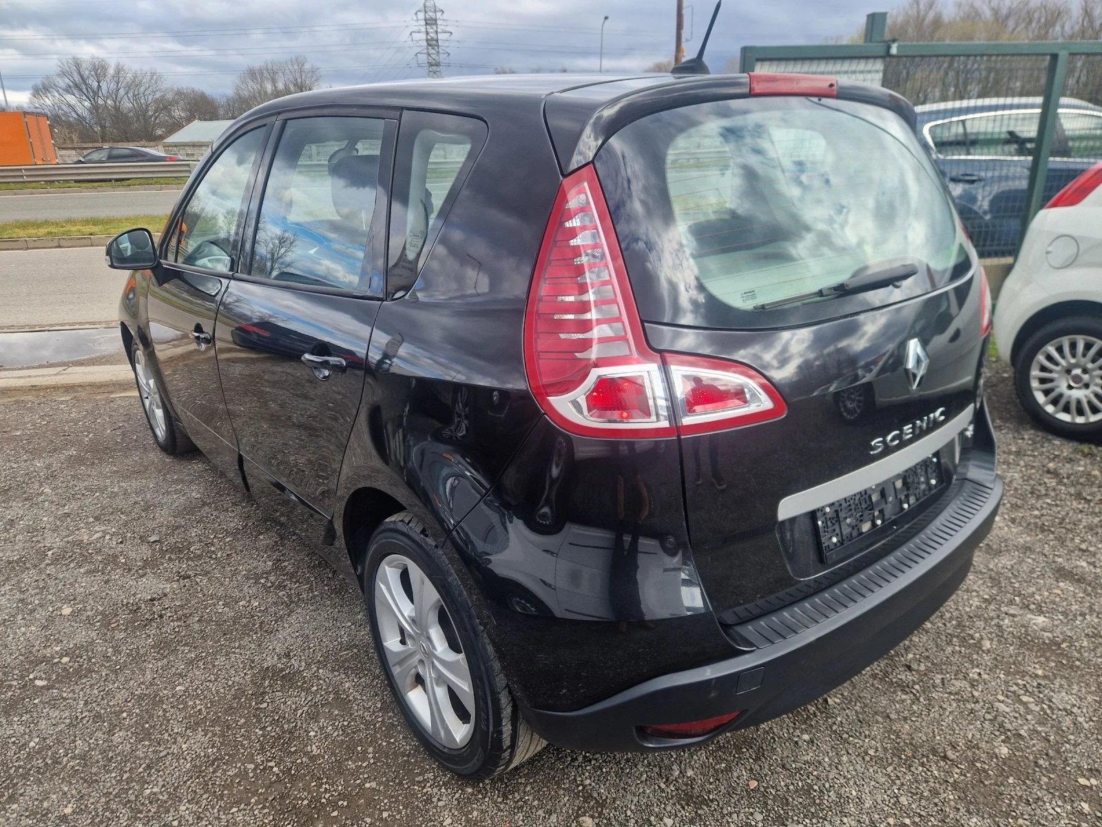 Renault Scenic 1.5DCI 110PS.Xmod ITALIA , снимка 4 - Автомобили и джипове - 54023124