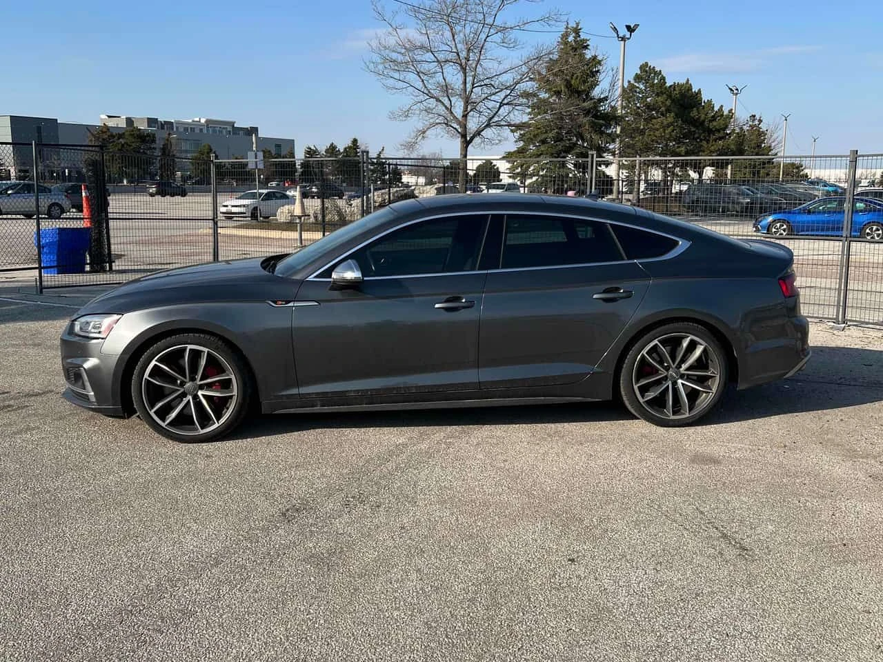 Audi S5 * Technik * CARFAX * Дистроник * 360 Камери * , снимка 3 - Автомобили и джипове - 54045521
