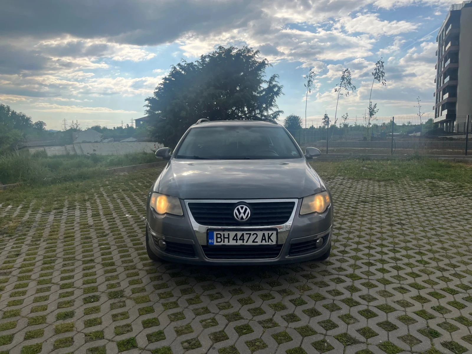 VW Passat 2.0 TDI 4 MOTION, снимка 2 - Автомобили и джипове - 54668935