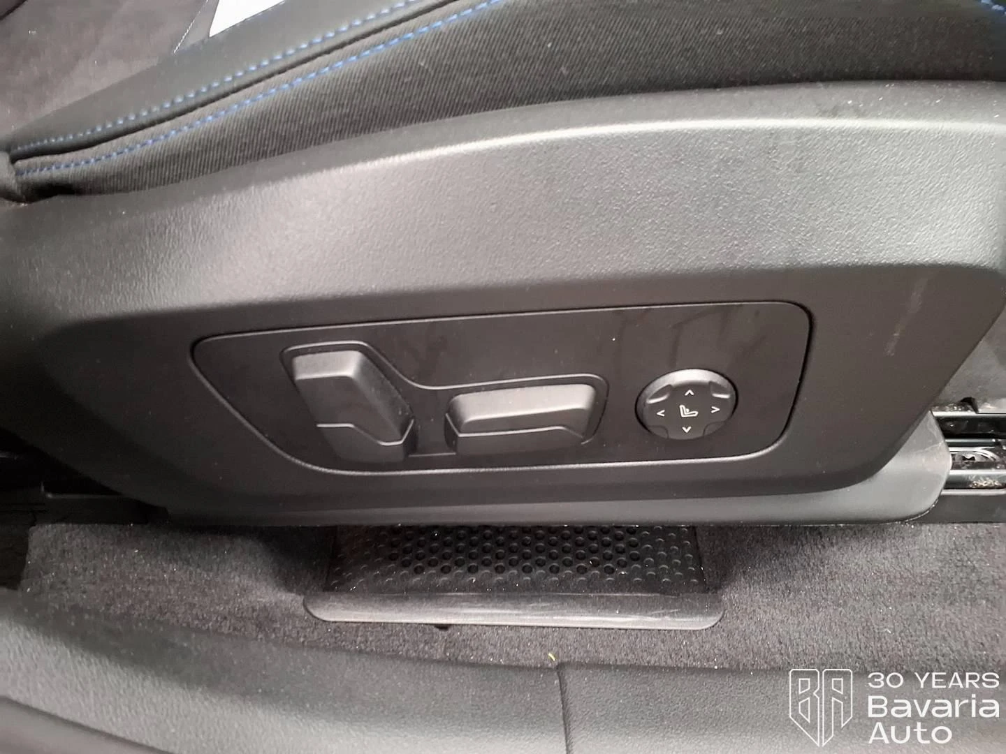 BMW 220 d Active Tourer M Sport Paket Steptronic, снимка 13 - Автомобили и джипове - 54836869
