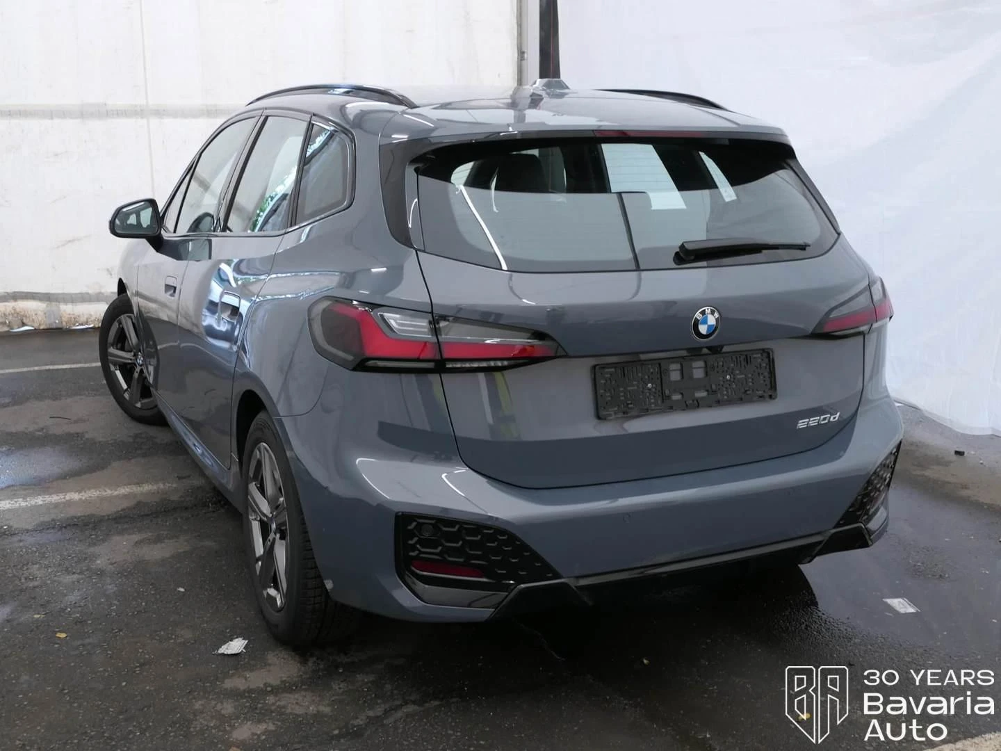 BMW 220 d Active Tourer M Sport Paket Steptronic, снимка 2 - Автомобили и джипове - 54836869
