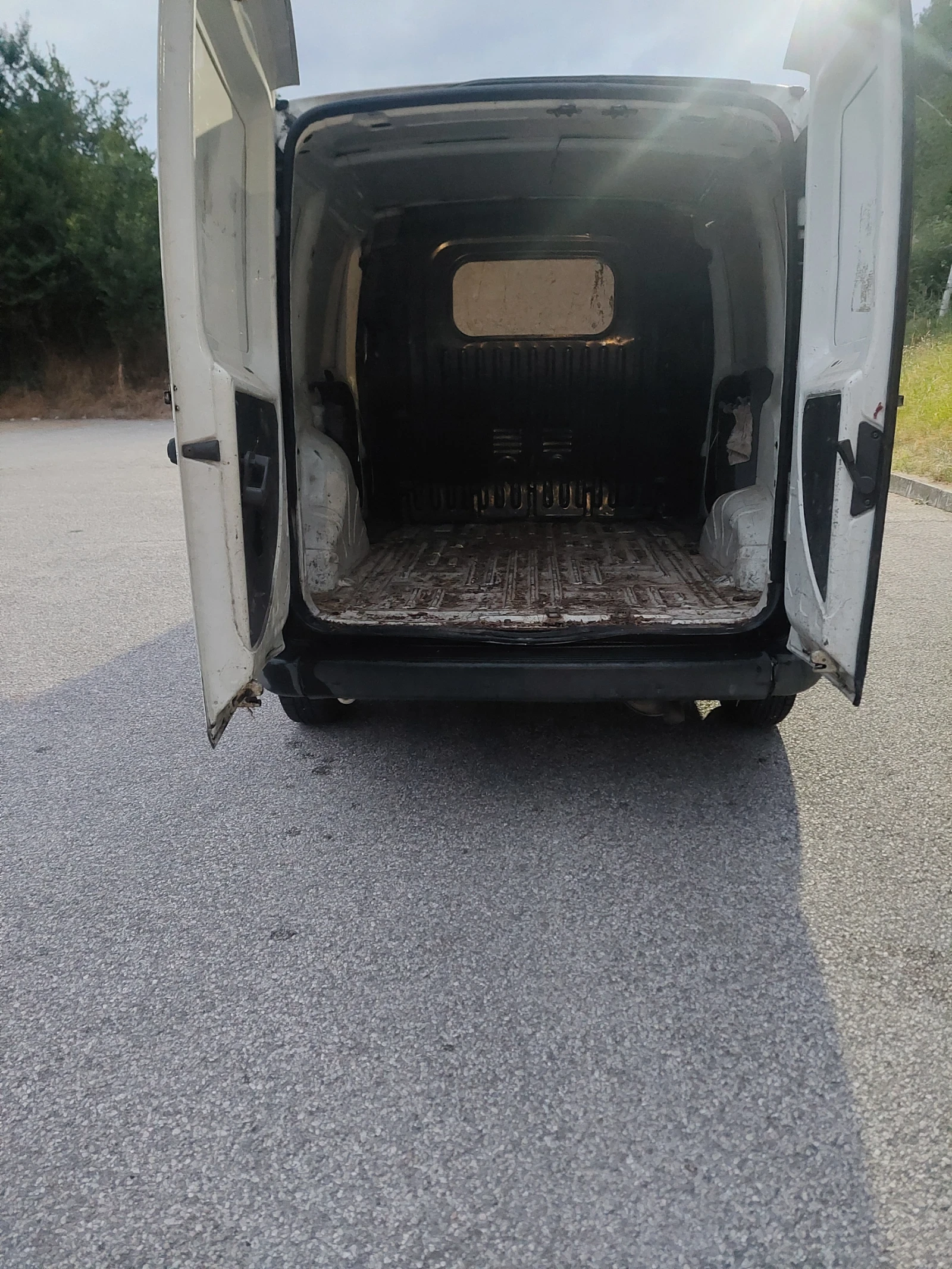 Fiat Doblo 1.9 JTD, снимка 8 - Автомобили и джипове - 55054169