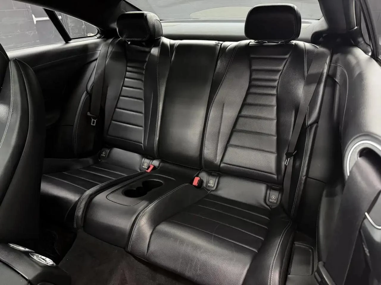 Mercedes-Benz E 400 Купе* AMG pack* Burmester* Пано* Подгреви* Дигитал, снимка 16 - Автомобили и джипове - 55322555