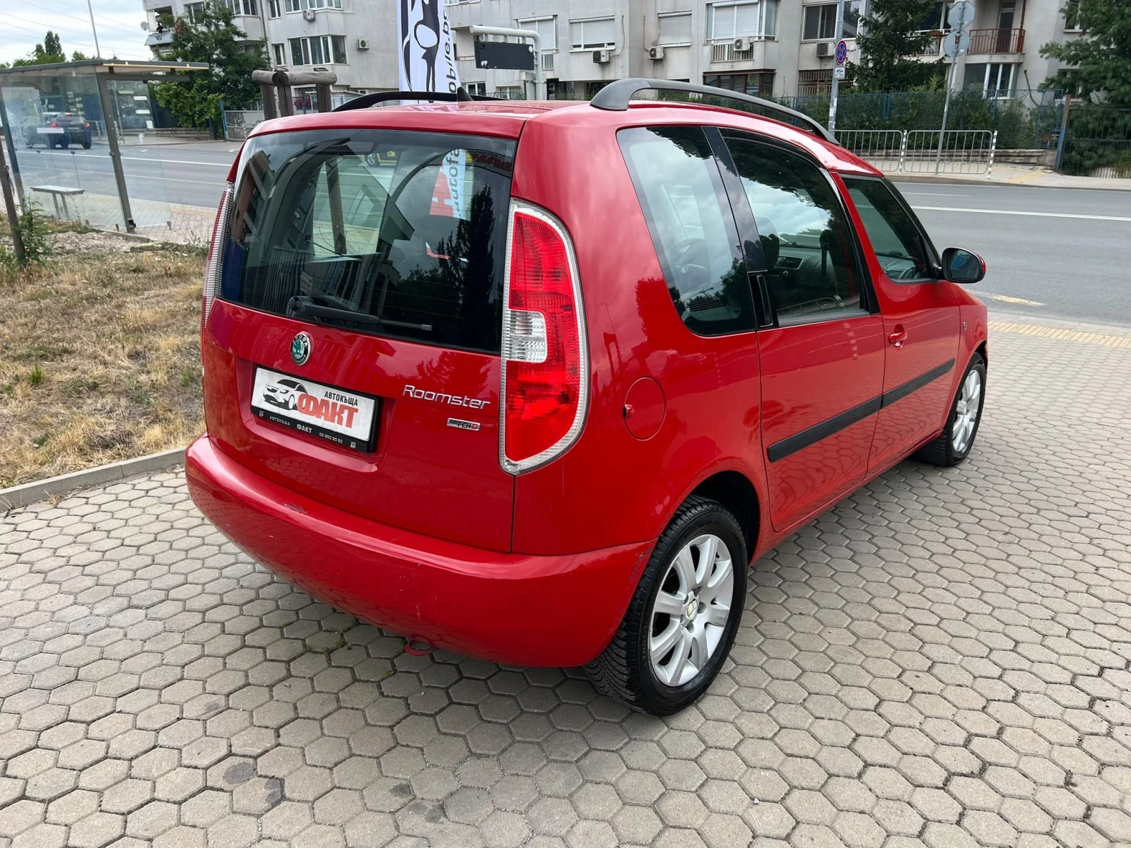 Skoda Roomster 1.6TDi, снимка 4 - Автомобили и джипове - 55412803