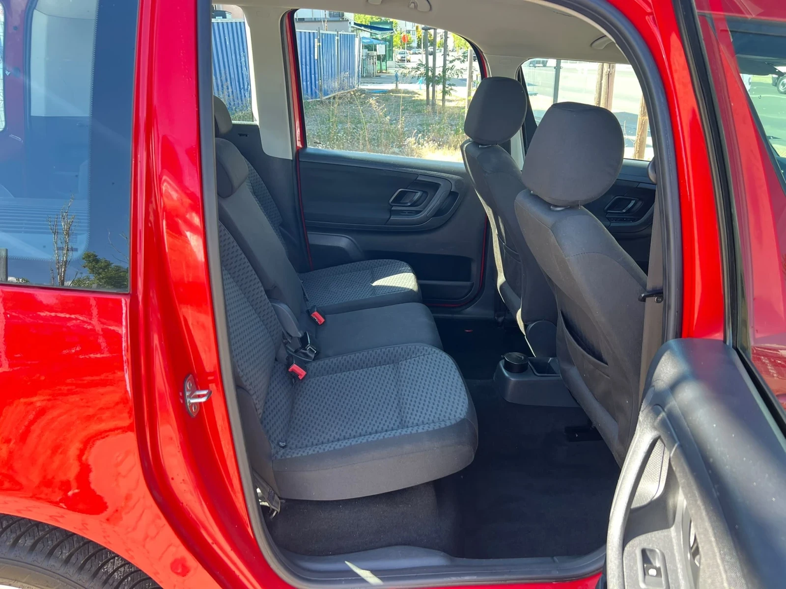 Skoda Roomster 1.6TDi, снимка 12 - Автомобили и джипове - 55412803
