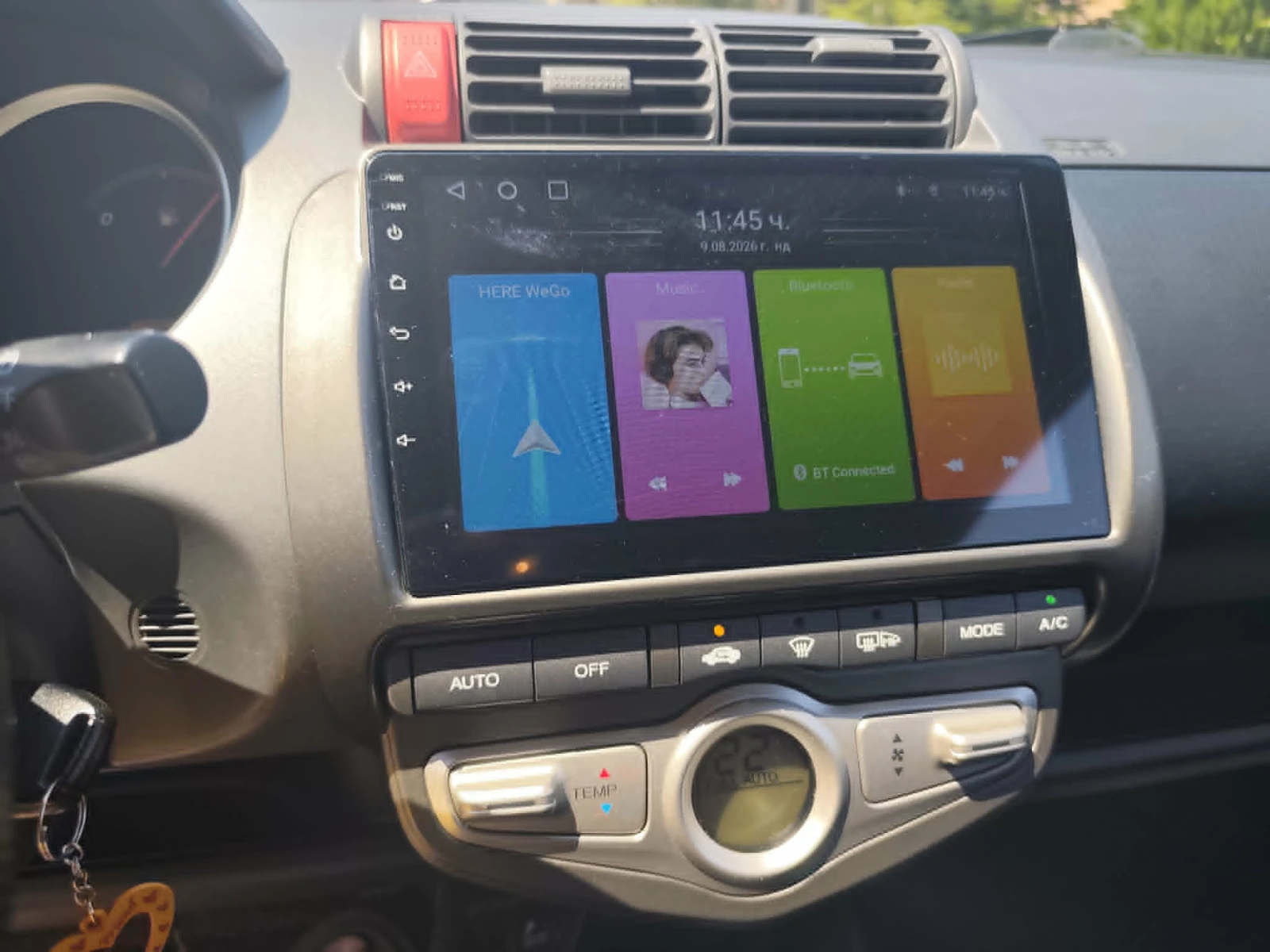 Honda Jazz 1.4, снимка 17 - Автомобили и джипове - 55607317
