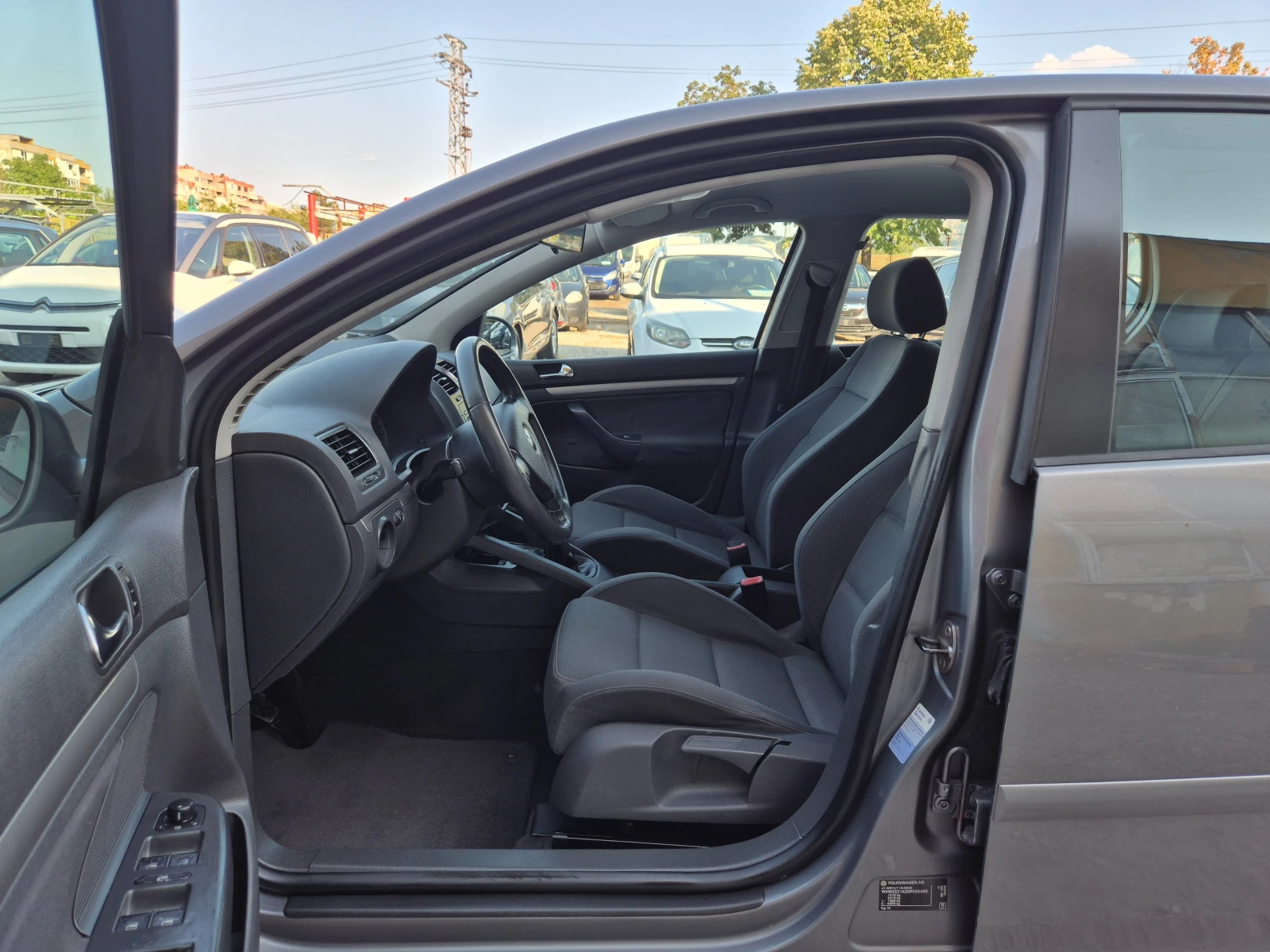 VW Golf 2.0TDI KLIMA ITALY, снимка 12 - Автомобили и джипове - 55607406