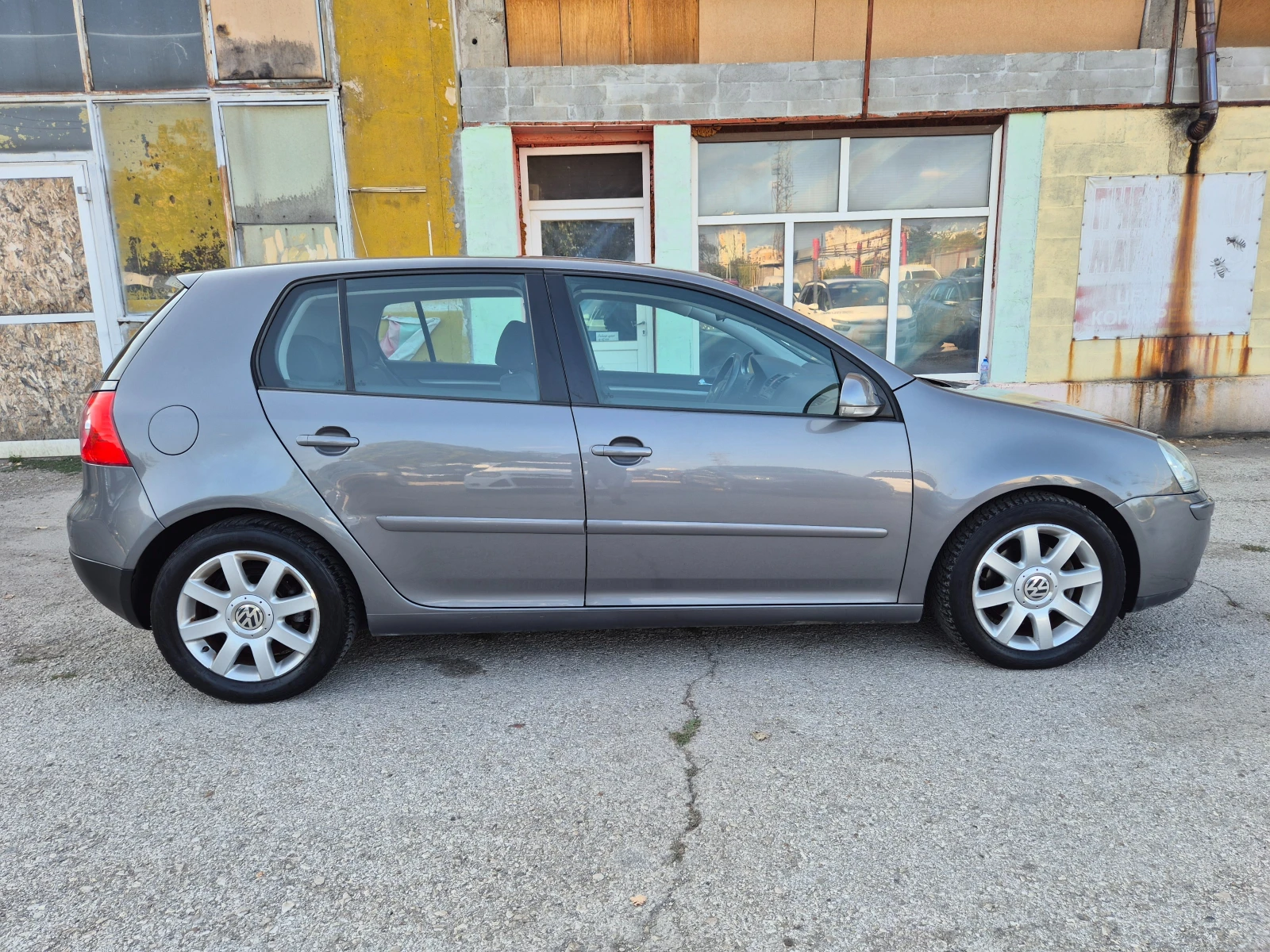 VW Golf 2.0TDI KLIMA ITALY, снимка 5 - Автомобили и джипове - 55607406