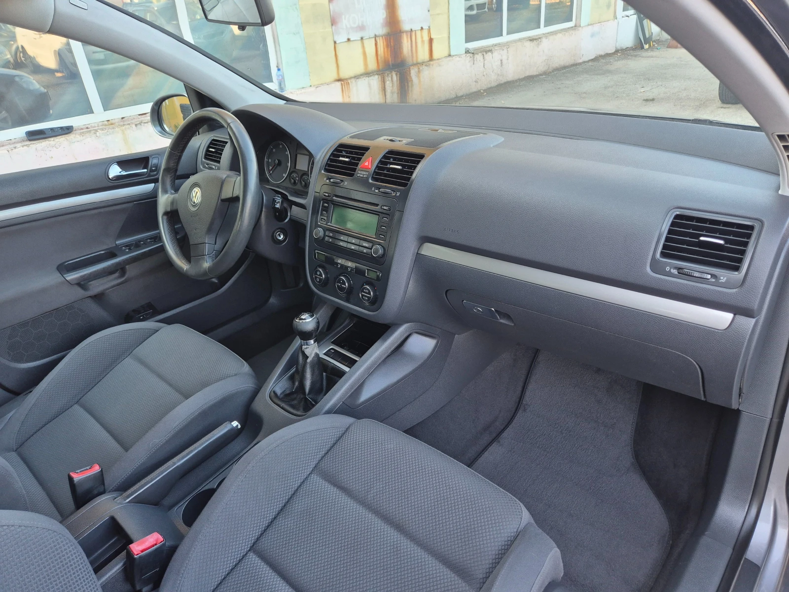 VW Golf 2.0TDI KLIMA ITALY, снимка 16 - Автомобили и джипове - 55607406