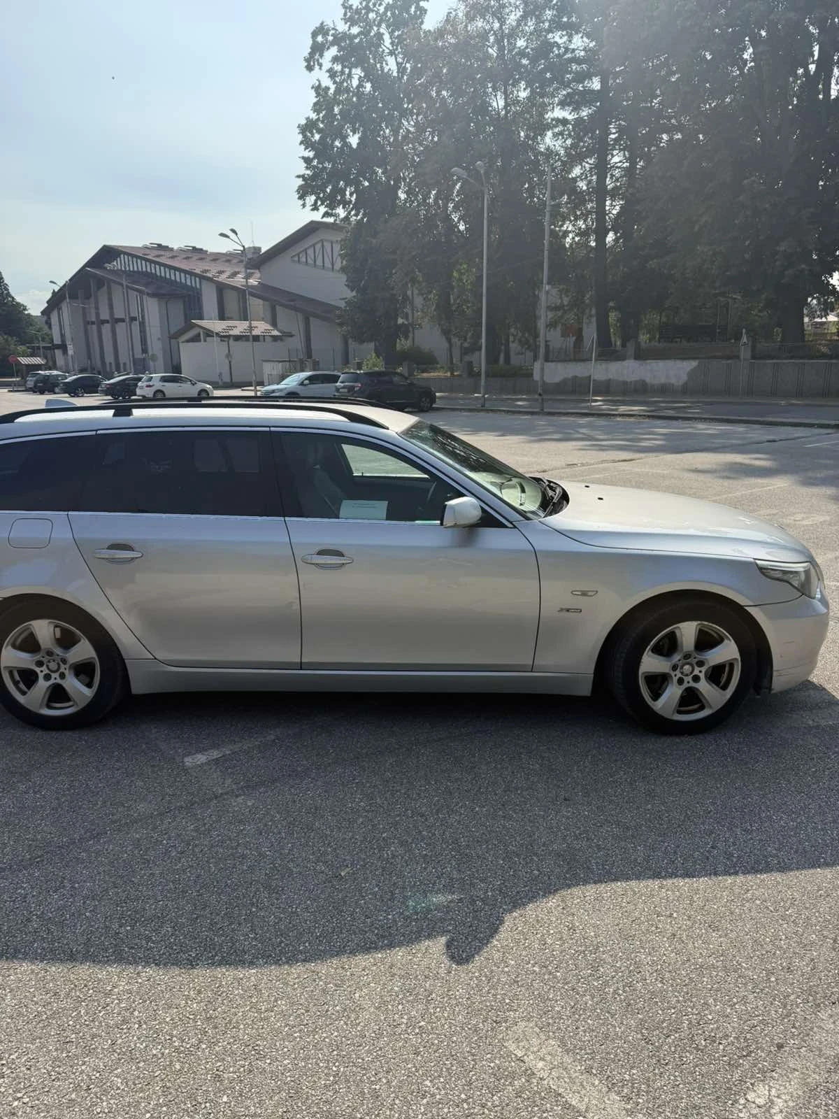 BMW 530 530xdrive, снимка 14 - Автомобили и джипове - 55729601