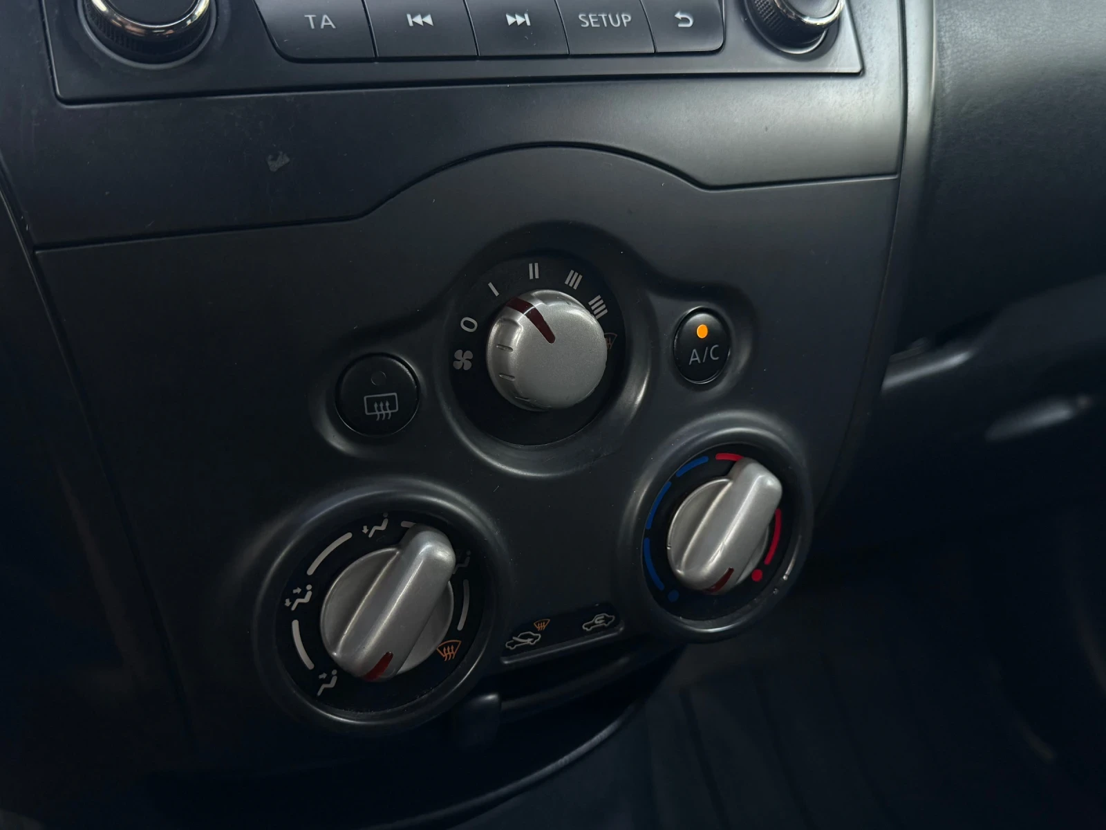 Nissan Note 1.2 KLIMATIC, снимка 12 - Автомобили и джипове - 55866332