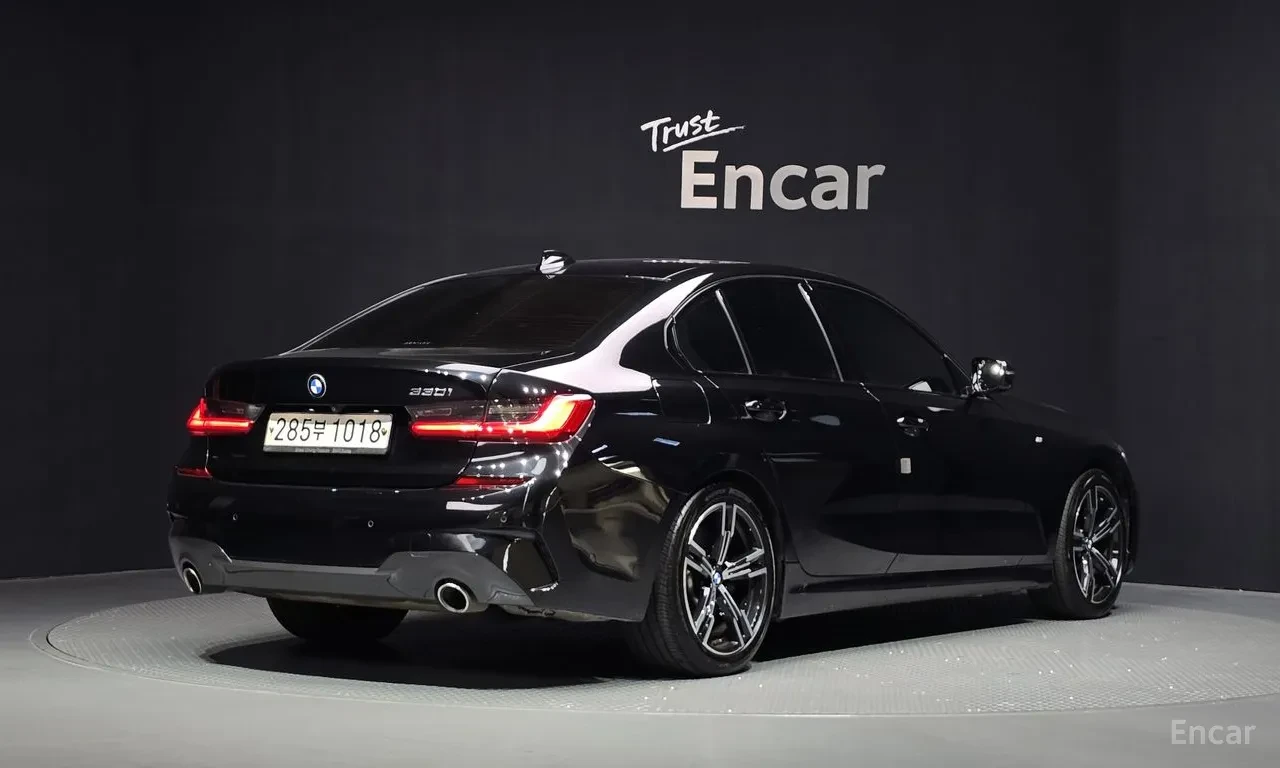 BMW 330 i M Sport, ЦЕНА до БГ, снимка 2 - Автомобили и джипове - 56118409