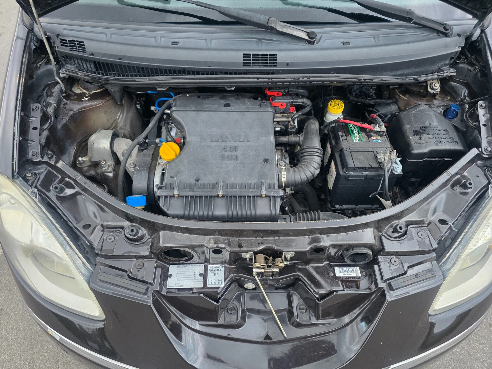 Lancia Musa 1.4i 95к.с., снимка 13 - Автомобили и джипове - 56171094