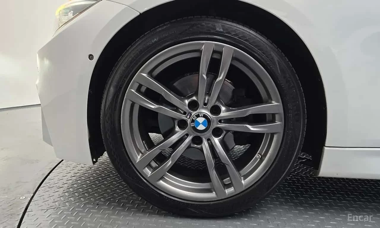 BMW 320 * 320i M Sport * ЦЕНА ДО БГ, снимка 5 - Автомобили и джипове - 56182449