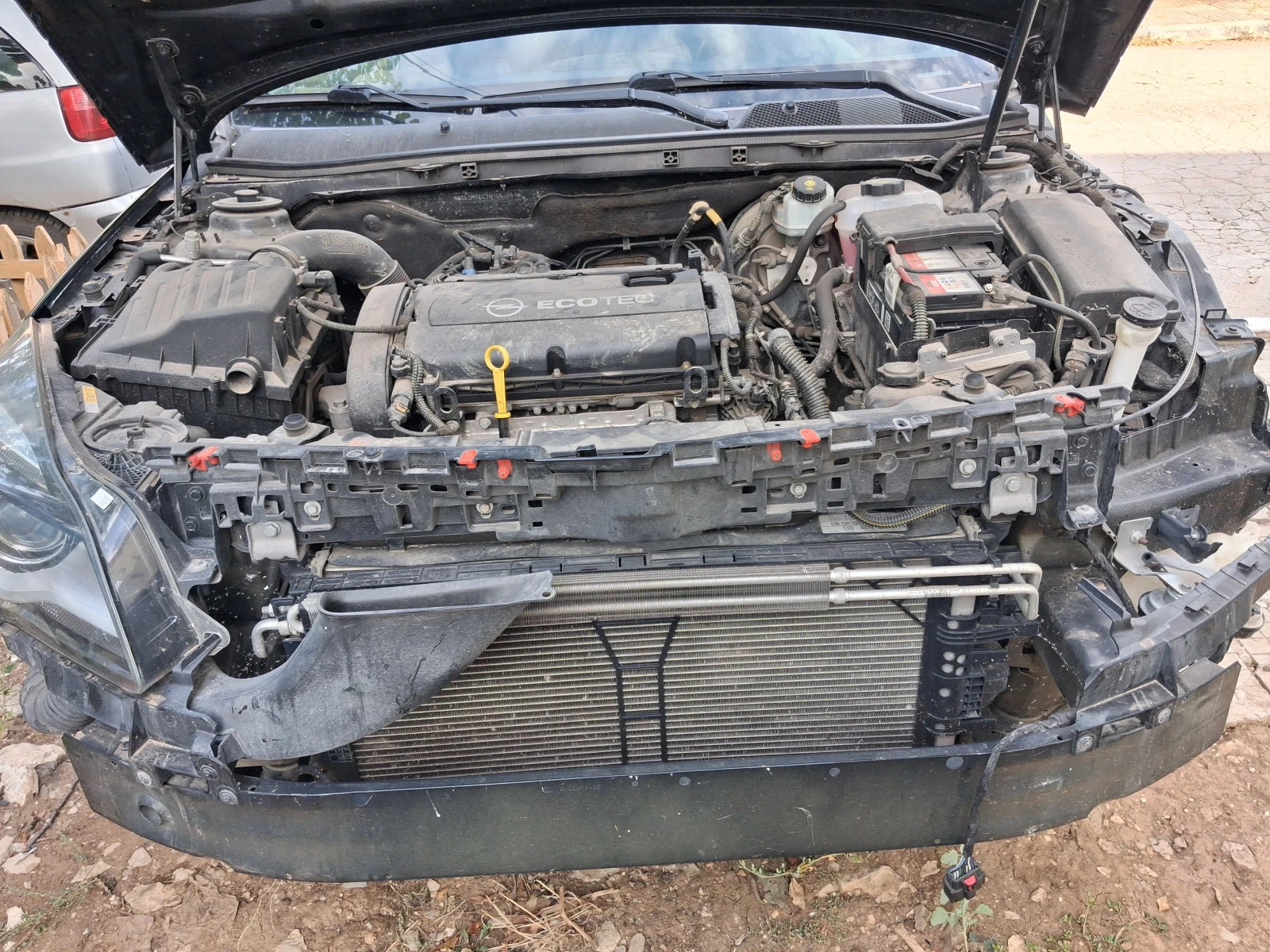 Opel Insignia, снимка 9 - Автомобили и джипове - 56215029