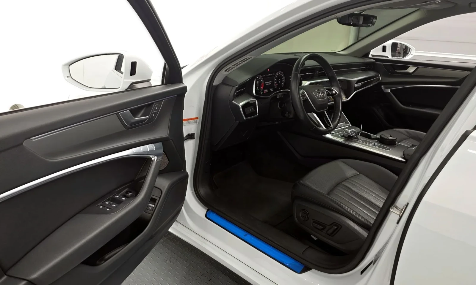 Audi A6 ПОДГРЕВИ* ОБДУХВАНЕ* 360КАМЕРИ, снимка 12 - Автомобили и джипове - 56362313