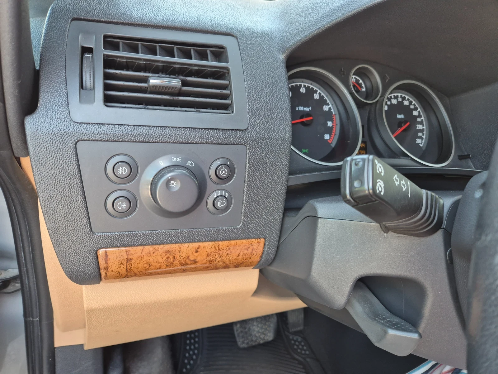 Opel Zafira, снимка 7 - Автомобили и джипове - 56510660