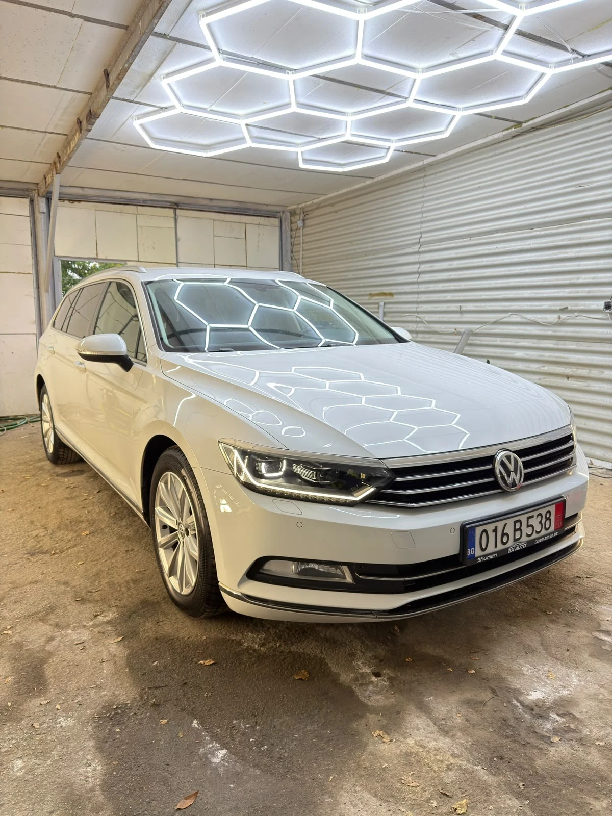 VW Passat 2.0TDI 190к.с. DSG HIGHLINE
