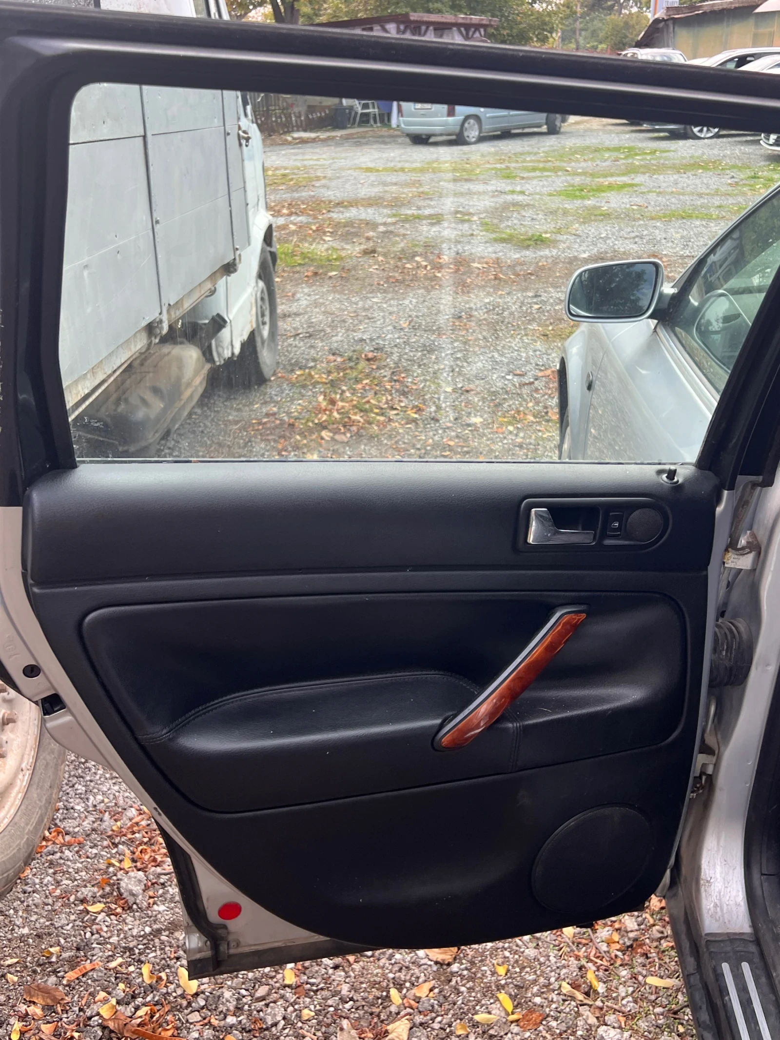 VW Passat 1.9 131, снимка 9 - Автомобили и джипове - 56646596