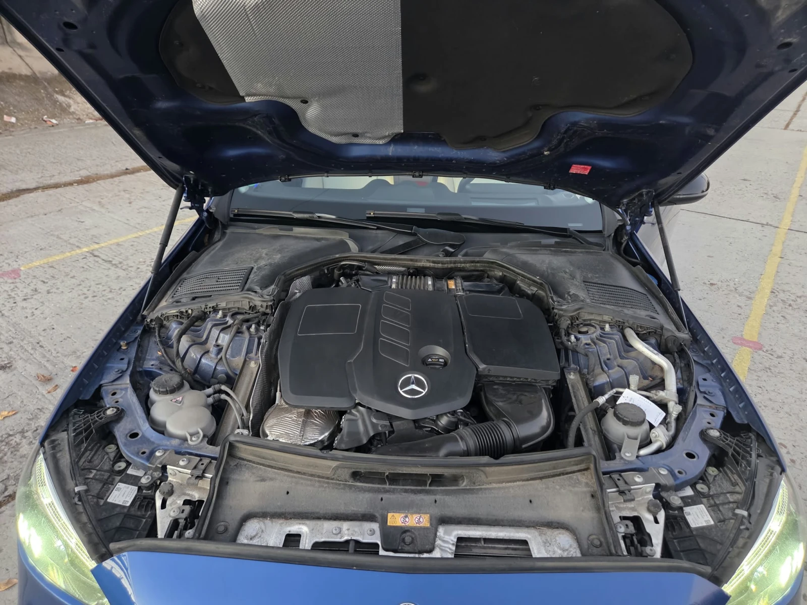Mercedes-Benz C 220 Full AMG Line     може и с собствен лизинг, снимка 11 - Автомобили и джипове - 56649256
