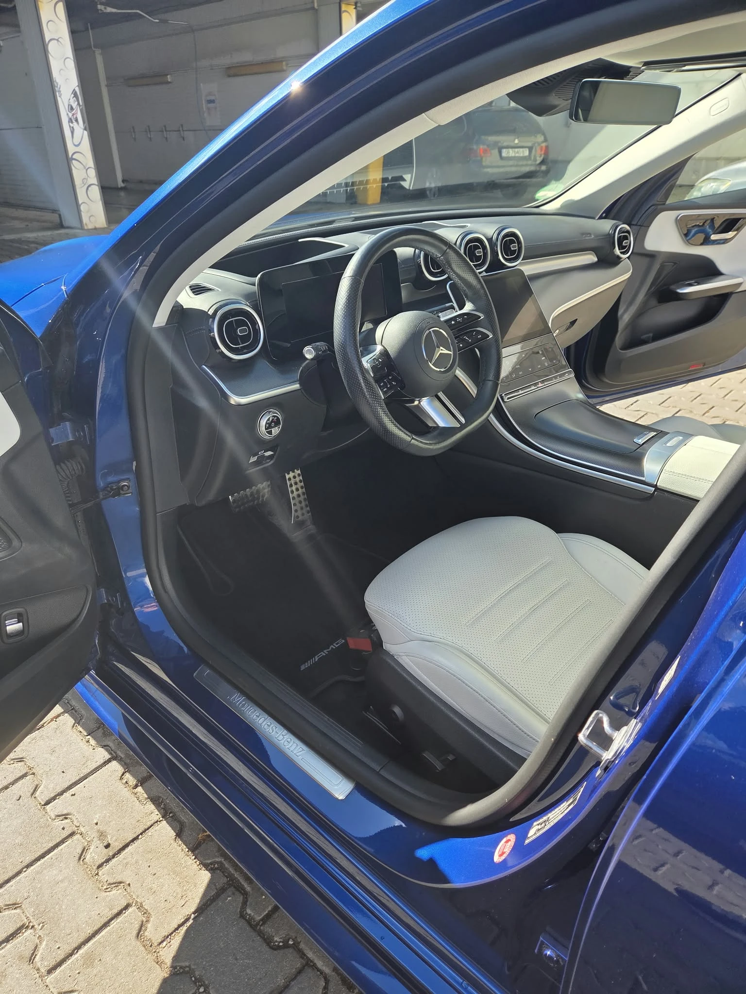 Mercedes-Benz C 220 Full AMG Line     може и с собствен лизинг, снимка 9 - Автомобили и джипове - 56649256