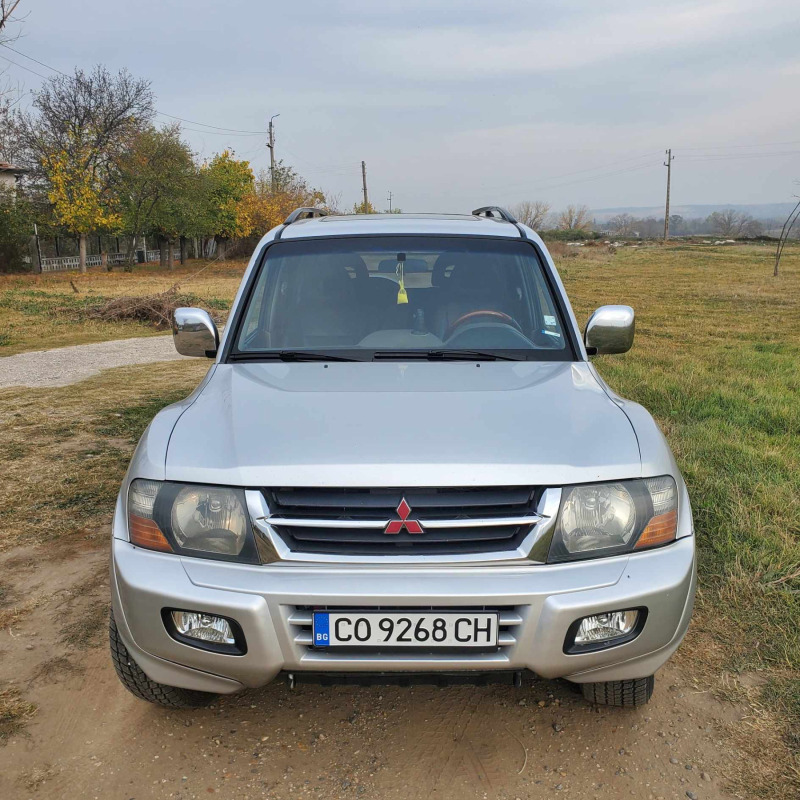 Mitsubishi Pajero, снимка 1 - Автомобили и джипове - 46172463