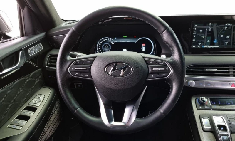 Hyundai Palisade Diesel 2.2 2WD Calligraphy, снимка 13 - Автомобили и джипове - 52059343